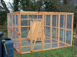 FURLAND GOOSE PEN 12X12 WITH HOUSE